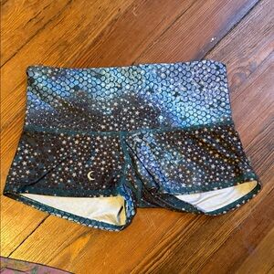 Teeki mermaid shorts medium gently worn yoga shorts